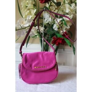 nwt Michael Kors fuschia nylon Bedford Flap Crossbody Bag (pu120